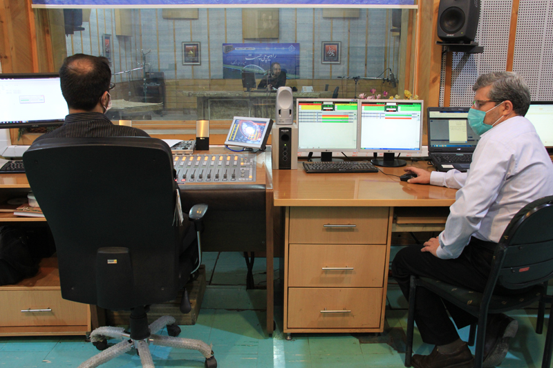 «قانون جلوه سی» رادیو مرکز آذربایجان غربی؛ برنامه آموزش‌های حقوقی