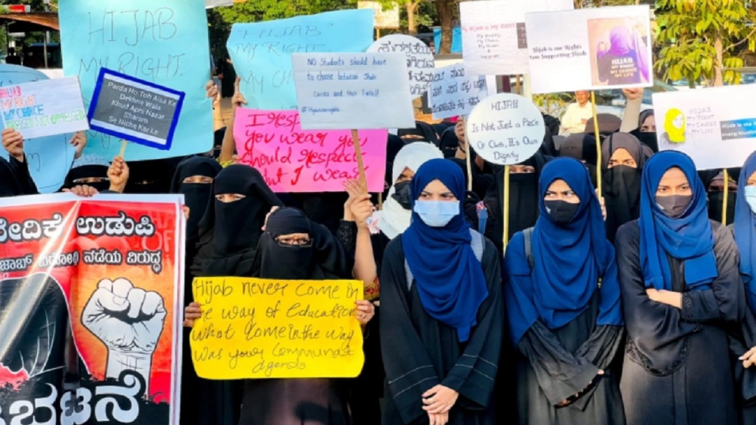 ممنوعیت حجاب و نقض آزادی‌های مذهبی در جنوب هند