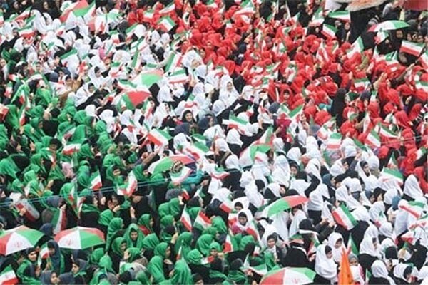 انعکاس حماسه بزرگ ملت ایران از رادیو پیام