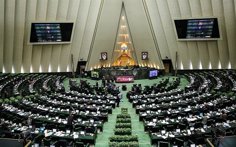 بیش از ٢٢٠ نماینده مجلس از رئیس جمهور خواستند بودجه مصوب صداوسیما را طبق قانون تخصیص دهد
