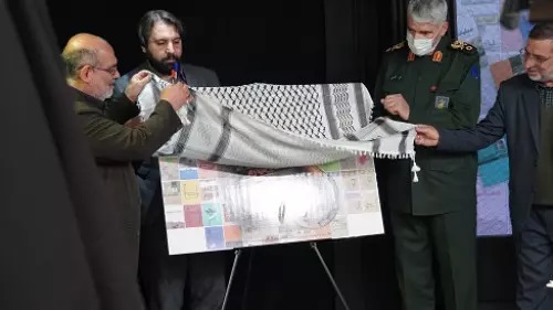 رونمایی از 4 سال تولید کتاب گویای دفاع مقدس در ایران صدا