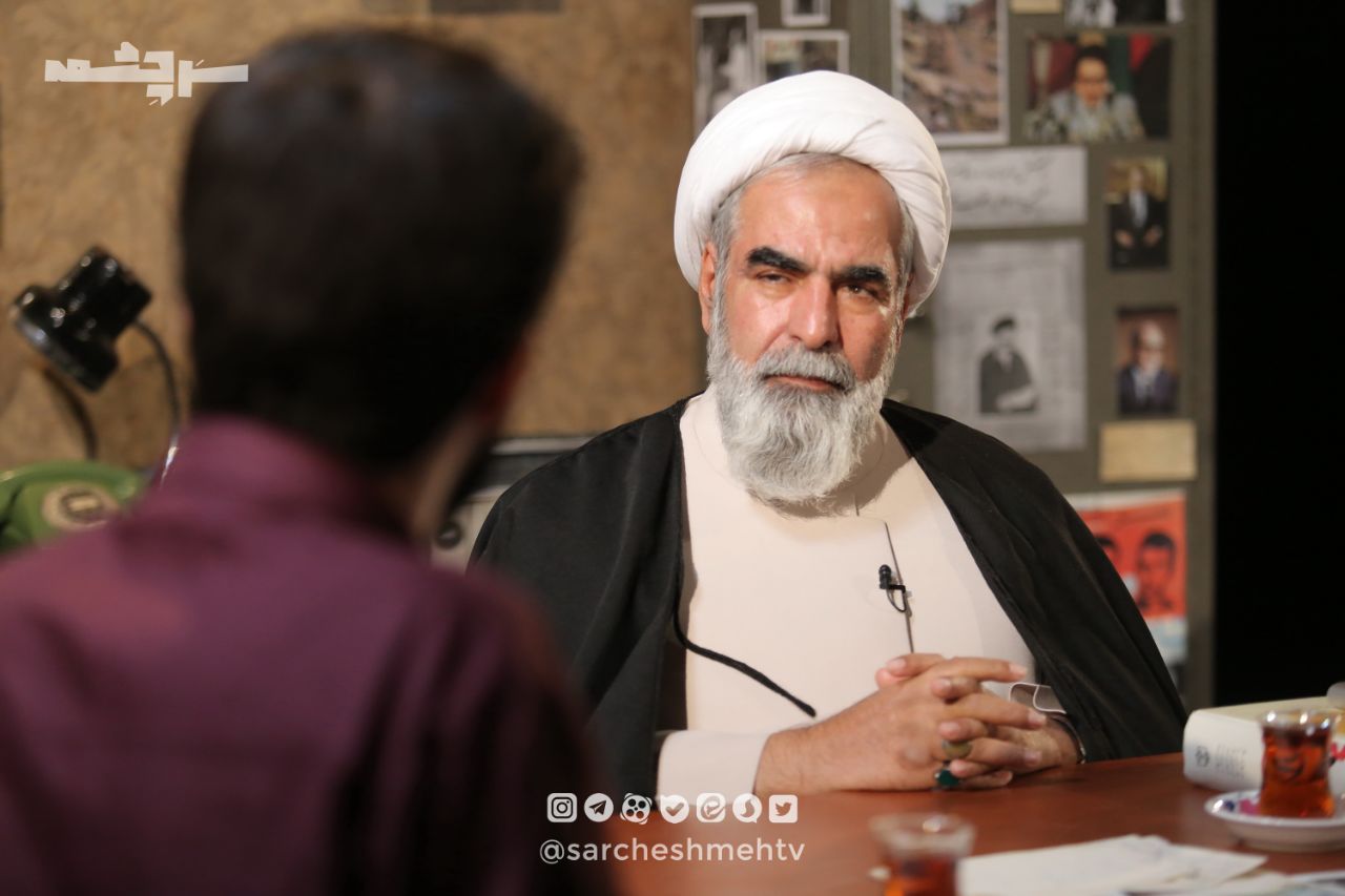بازپخش گفت و گوی حجت الاسلام حسینیان در شبکه پنج