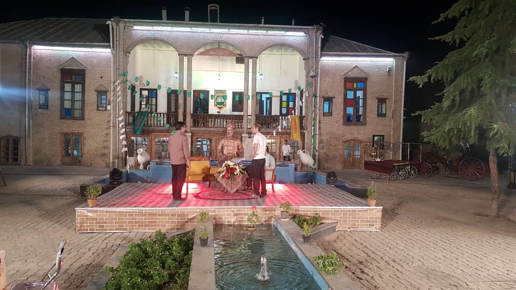 شب فیروزه‎ای در مشهد مقدس / محمد فیلی امشب مهمان شب فیروزه‎ای