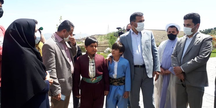 ورود«نگهبانان نوروز‌»به دنیای کودکان کردستانی