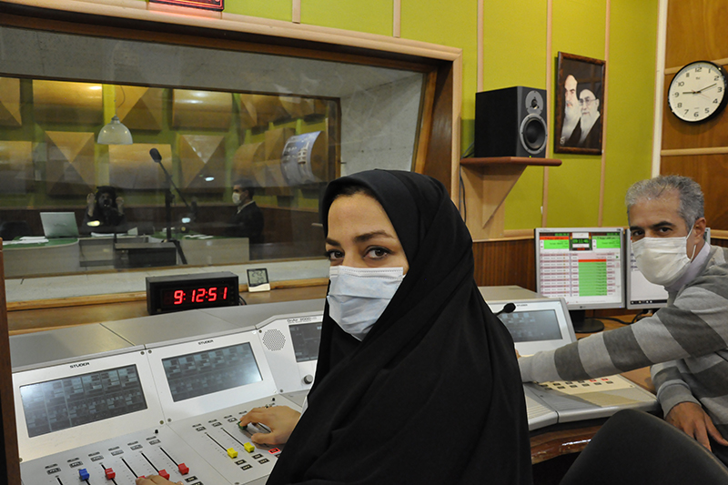 رادیو گلستان پیگیر مسائل و مشکلات مردم